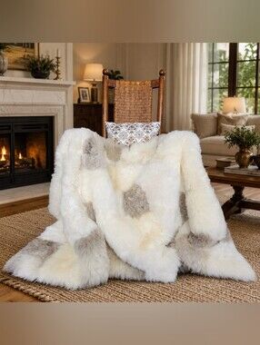 REAL 50" X 80" Unlined Natural Light Tones Sheepskin Throw Blanket /  Rug